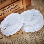 Disposable White Paper Coffee Cup Plastic Lid